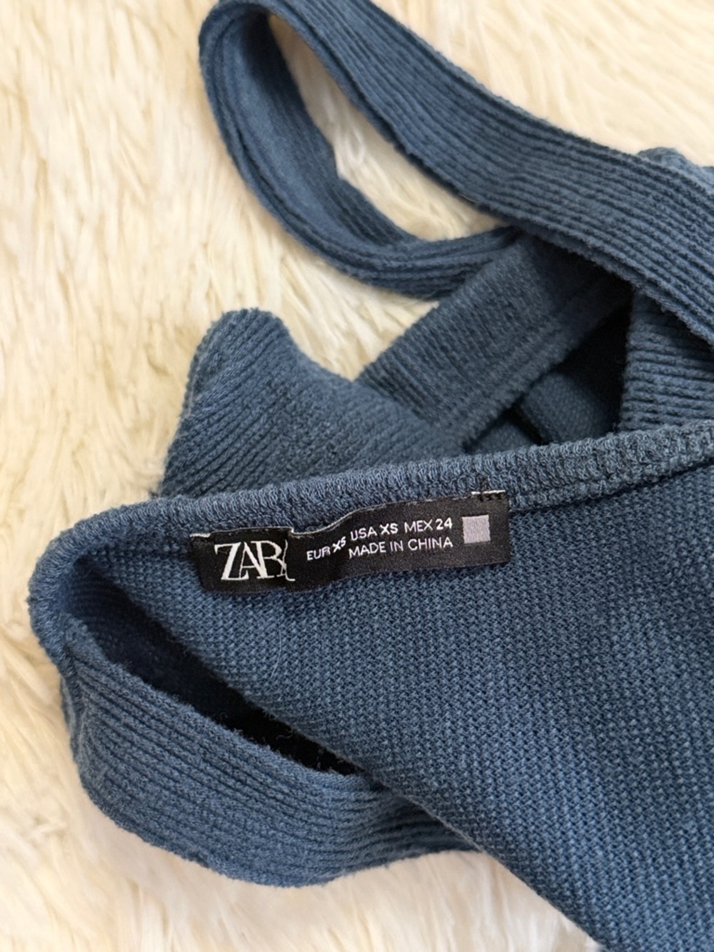 Zara Blue Ribbed Crop Top - Picture 3 of 3
